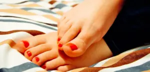 Corso pedicure curativo online per il benessere dei piedi