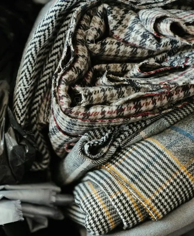 Il tweed, il tessuto iconico e raffinato dalla tanta versatilità di utilizzo